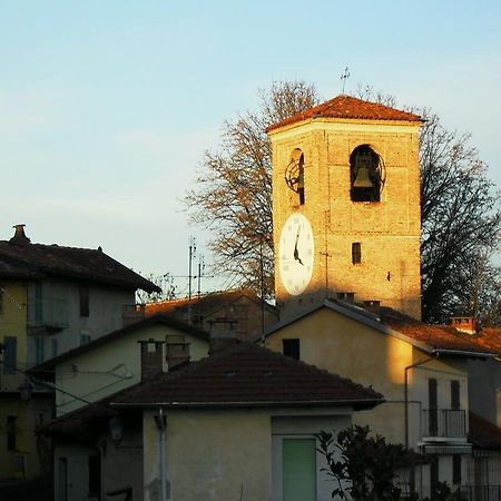 Il Cortiletto Dei Capperi Bed & Breakfast Gassino Torinese ภายนอก รูปภาพ